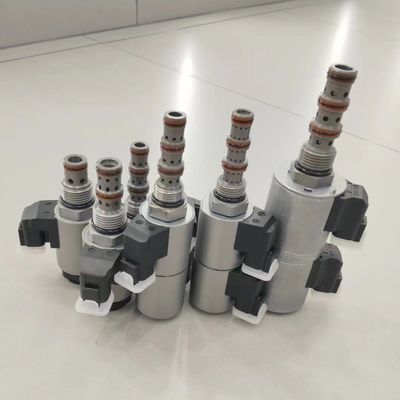 Valvola solenoide con cartuccia di controllo accensione / spegnimento con posizione a due vie