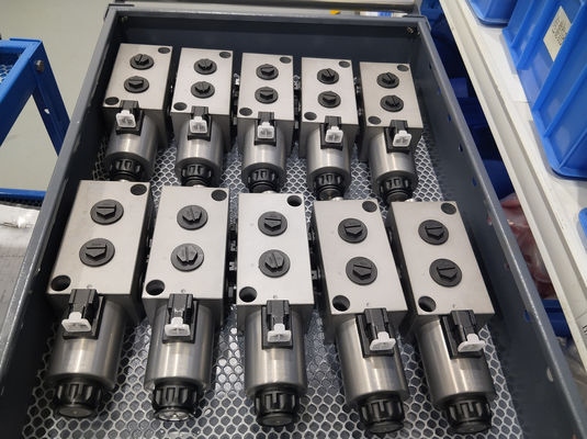 Valvola solenoide idraulica a grande flusso con portata di 160L ER o DG personalizzata 6 vie 2 posizione Valvola solenoide